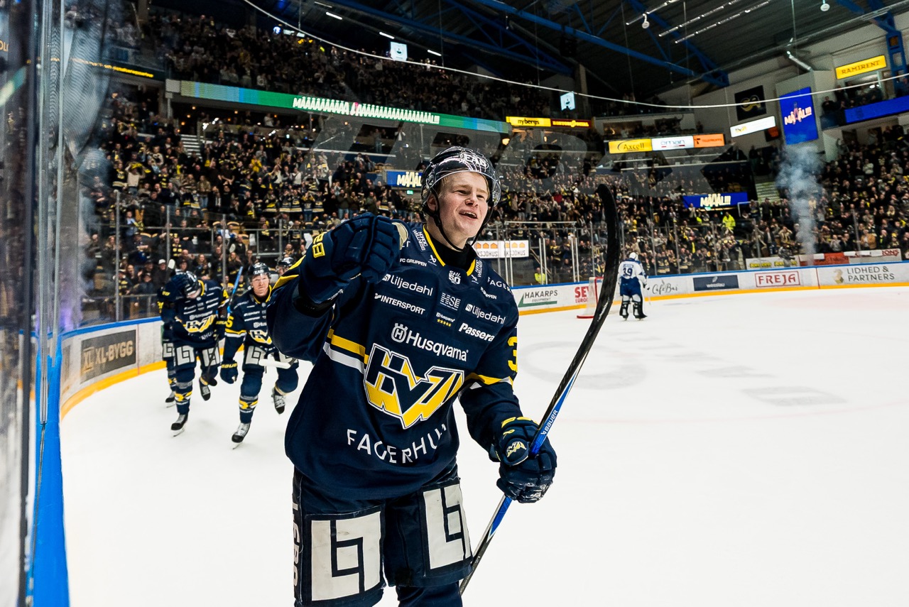 Hockey frame 17