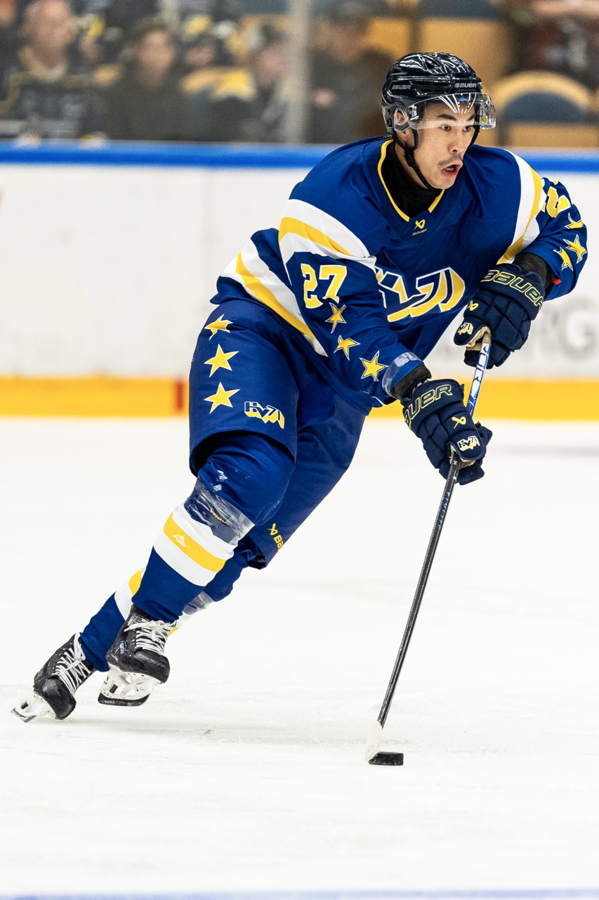 Hockey frame 56